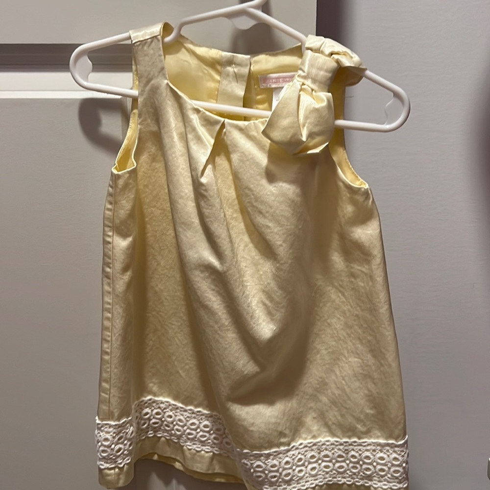 Yellow dress